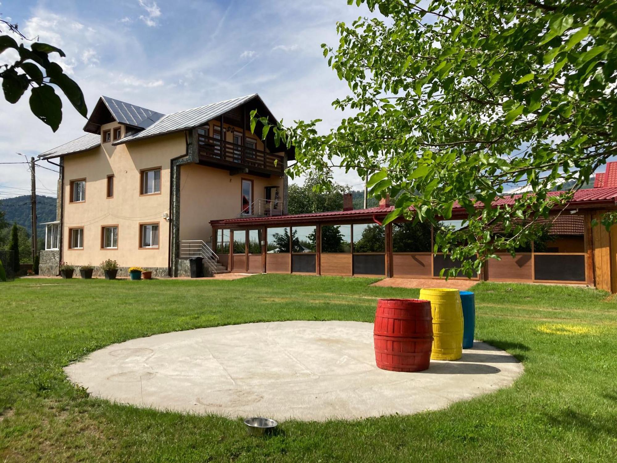 Pensiunea Casa Domnitei Baia de Fier Exterior foto
